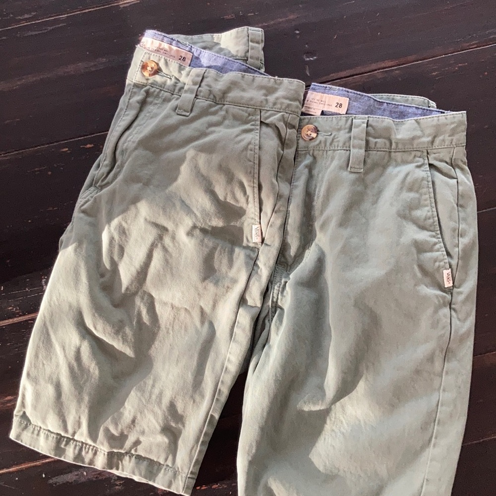 2 vans shorts